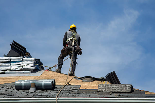 Professional Gutter Installation technician working in Cascade, CO